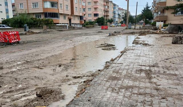 Yeni Mahalle’de Yol Çilesi