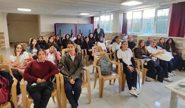 9. Sınıf Öğrencilerine İş Sağlığı ve Güvenliği Eğitimi