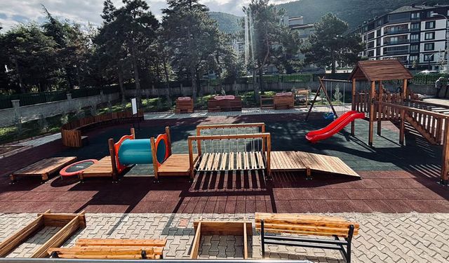 Şehit Aykut Kazar Anaokulu’nun Bahçesine Yeni Park Alanı