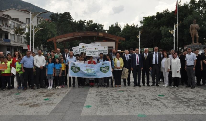 “DÜNYA ORTAK EVİMİZ SIFIR ATIK GELECEĞİMİZ” (FOTOĞRAFLAR İÇİN TIKLAYINIZ)