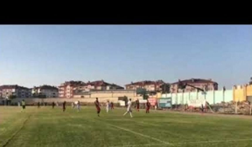 AKŞEHİRLİ FUTBOLSEVERLER GOLE DOYDU