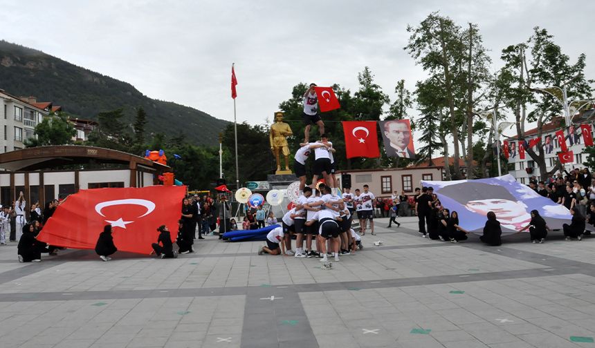 Akşehir’de 19 Mayıs Coşkusu Cumhuriyet Meydanı’nda Yaşanacak