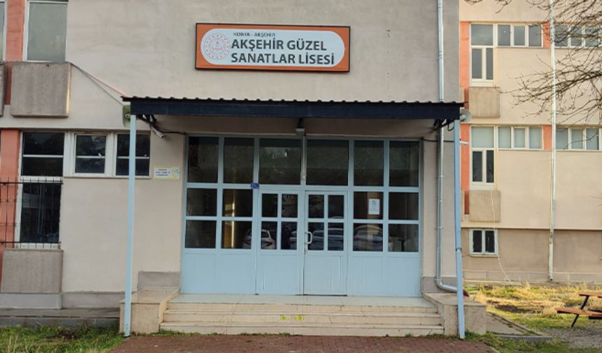 GÜZEL SANATLAR LİSESİ YETENEKLİ ÖĞRENCİLERİ ARIYOR