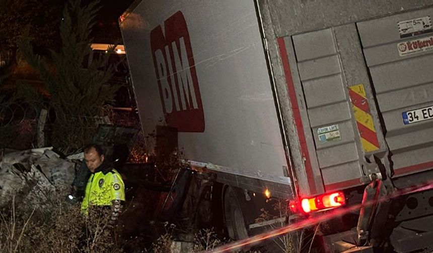 AKŞEHİR'DE TRAFİK KAZASI: 1 ÖLÜ 1 YARALI