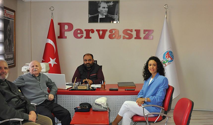 AKADEMİSYENLERDEN GAZETEMİZE ZİYARET