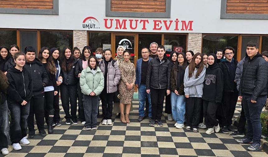 GÜZEL SANATLAR LİSESİ’NDEN ANLAMLI ZİYARET