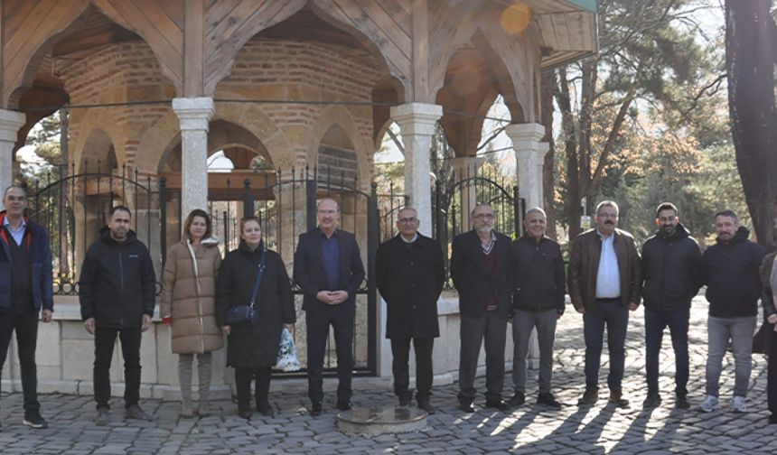 NASREDDİN HOCA VE TURİZM DERNEĞİ 65. KURULUŞ YILDÖNÜMÜNÜ KUTLADI