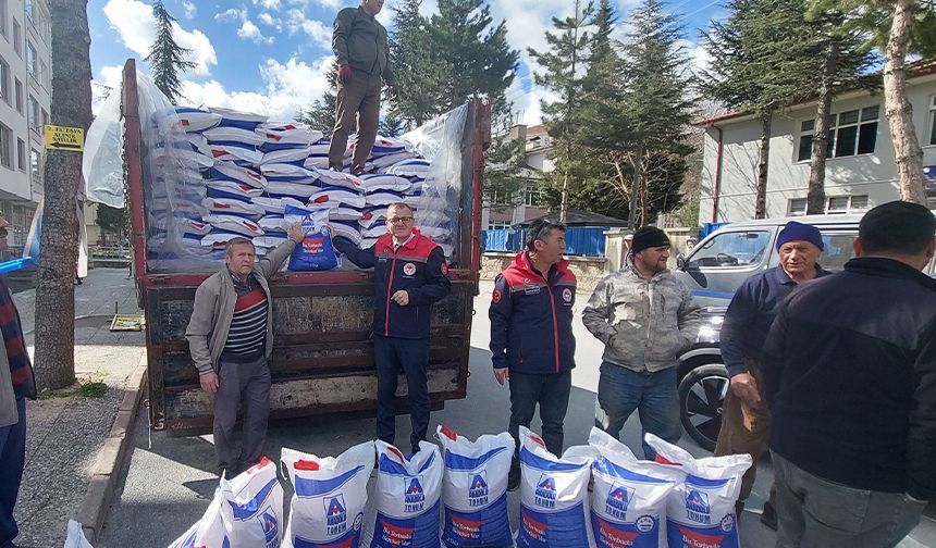 TAKE Projesi Kapsamında Üreticilere Nohut Tohumu Dağıtıldı