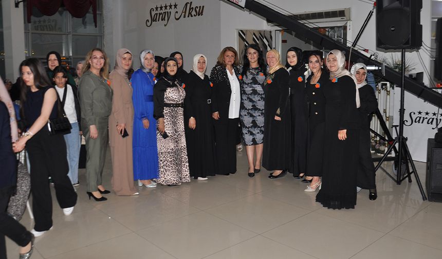 “Anneler Bizim En Kıymetlilerimiz”