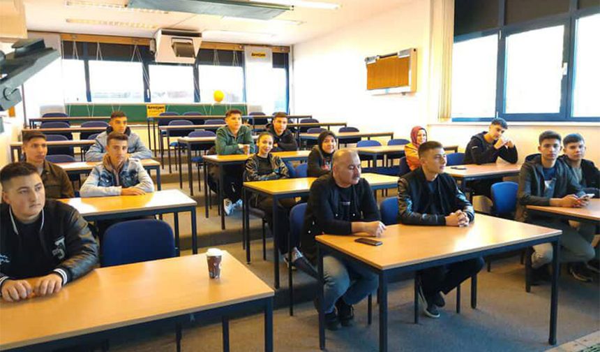 Akşehirli Öğrenciler Almanya'da Ders Başı Yaptı