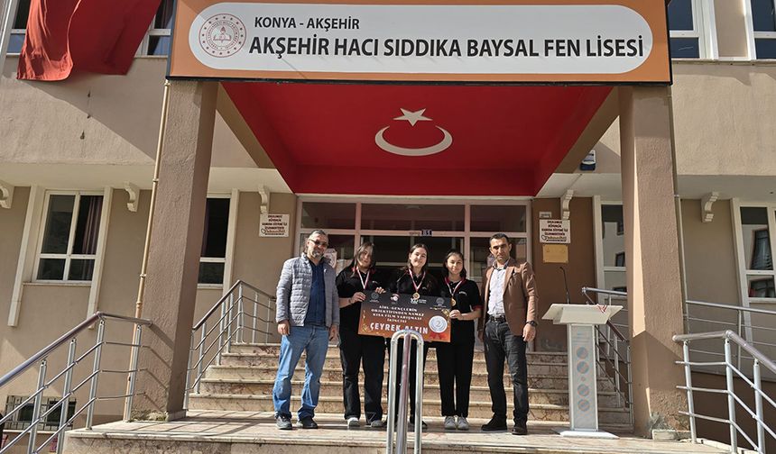 Öğrenciler Yarışmalardan Ödülle Döndü