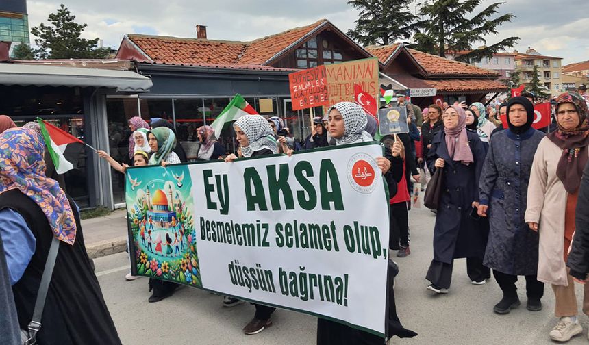 Akşehir'de Filistin’e Destek Yürüyüşü Düzenlendi