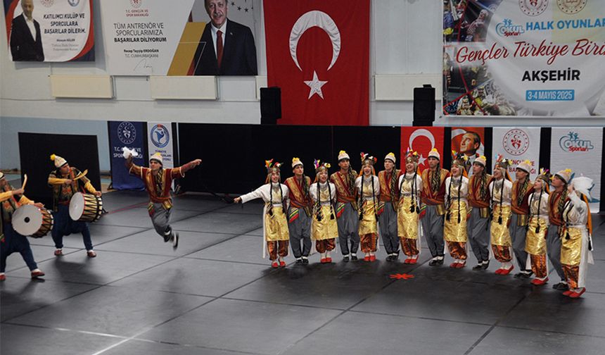 “Okul Sporları Halk Oyunları Gençler Türkiye Birinciliği” Yarışmaları Akşehir’de Başladı