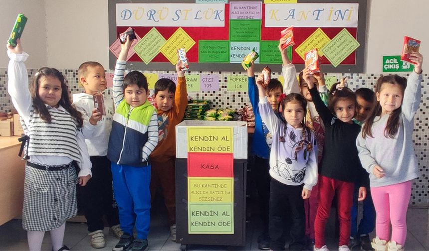 Akşehir’de Örnek Proje, Kantinde Ne Görevli Var Ne Denetim, Sadece Güven