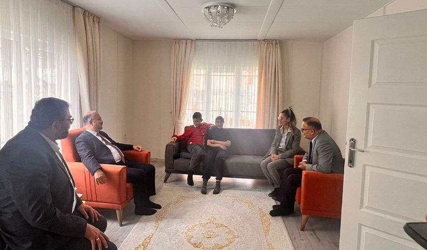 Kaymakam Özel’den Özel Eğitim Okulu’na Anlamlı Ziyaret