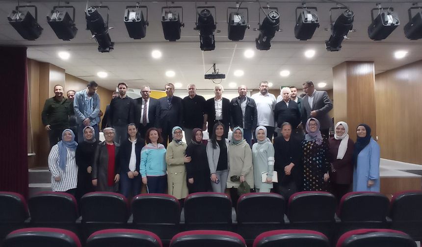 Akşehir Edebiyat Akademisi’nde Yarenlik Geleneği Konuşuldu