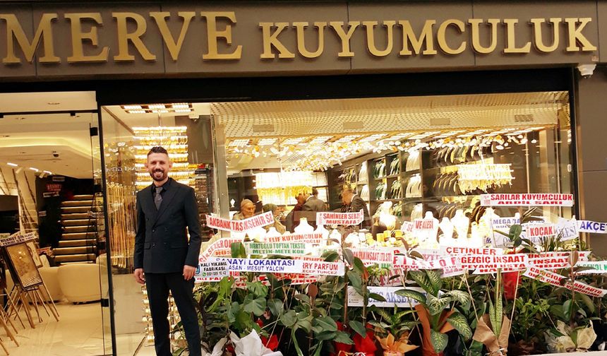 Merve Kuyumculuk Yeni Yerinde Hizmete Başladı