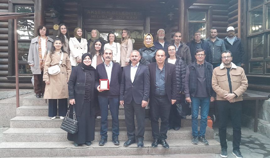 Eğitim Çınarı Zühtü Şahin Emekliye Ayrıldı