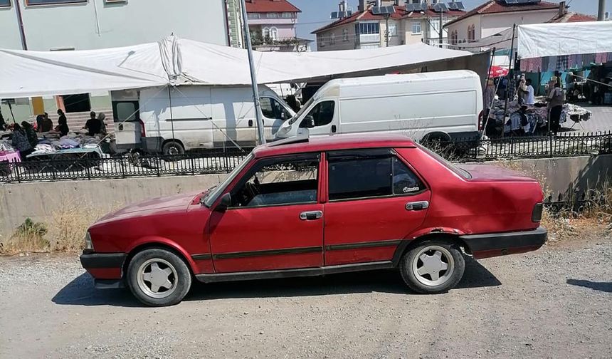 İki Araç Kazasında Yaya Yaralandı