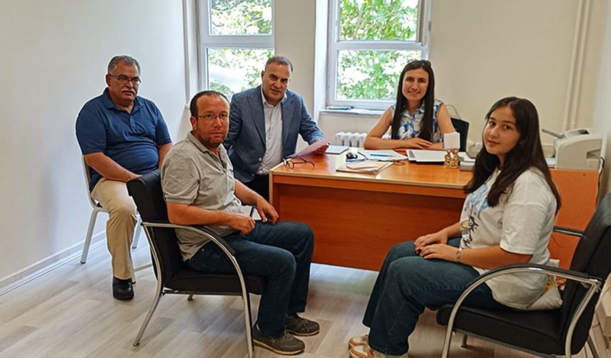 İlçe Milli Eğitim Müdürü Topaloğlu’ndan LGS Tercih Noktalarına Ziyaret