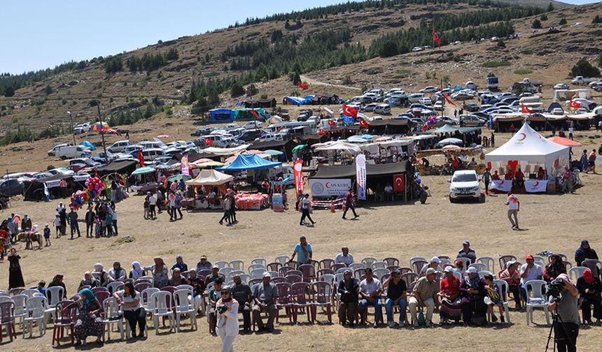 26. Yörük Türkmen Kültür Şöleni Cankurtaran Yaylası’nda Coşkuyla Kutlandı