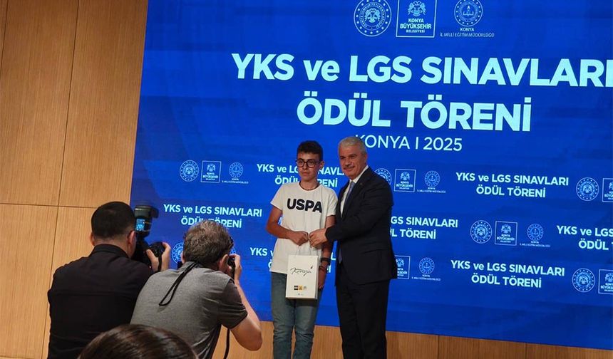 YKS ve LGS Başarısı Ödüllendirildi