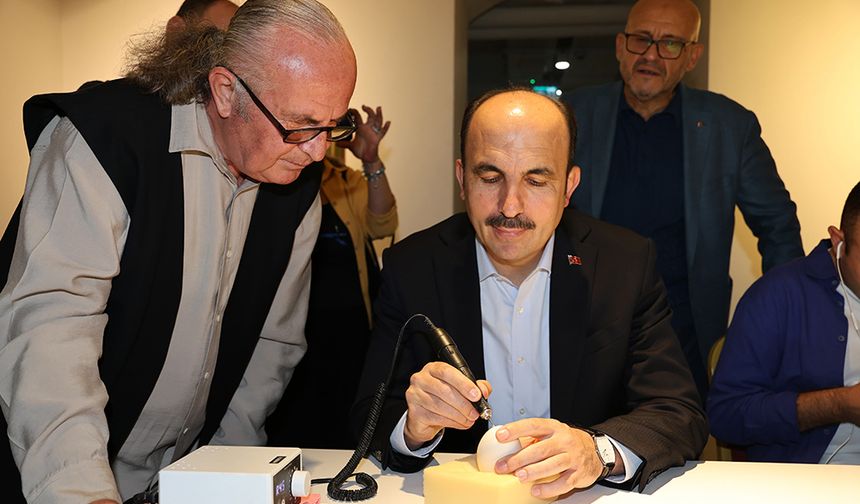 “Narinden Nazenine; Sanatın Zarafeti” Sergisi Sanatseverleri Bekliyor