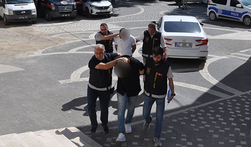 Sahte Altın Satan 2 Kişi Yakalandı