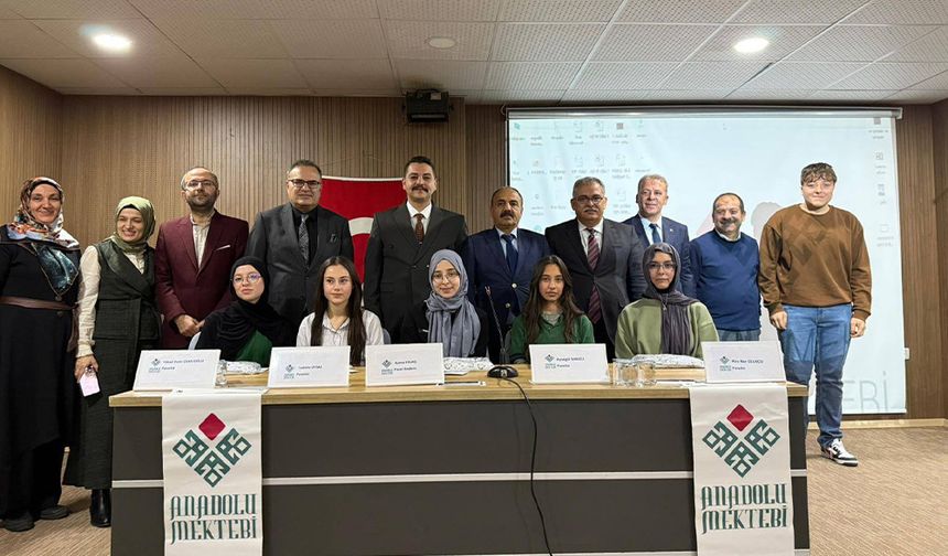Akşehir ve Yunaklı Öğrencilerden “Kutadgu Bilig” Sunumları