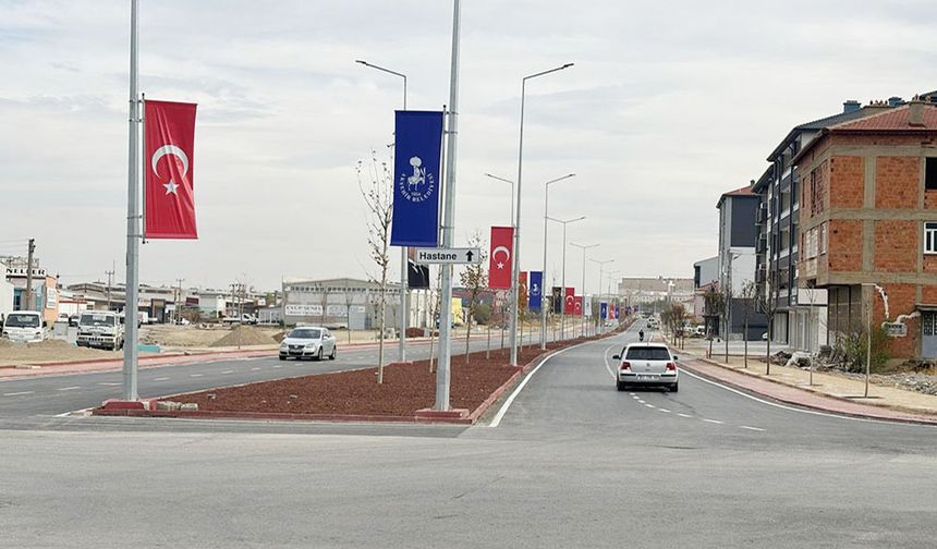 Yeni Hastane Caddesi Geçici Olarak Trafiğe Kapatılıyor