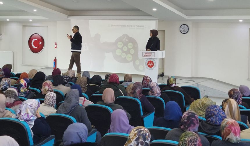 300 Kursiyere ‘En İyi Narkotik Polisi Anne’ Eğitimi Verildi