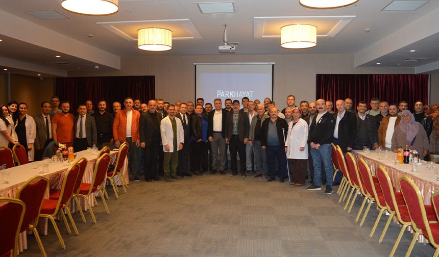 PARKHAYAT Akşehir Hastanesi Muhtarlarla Bir Araya Geldi