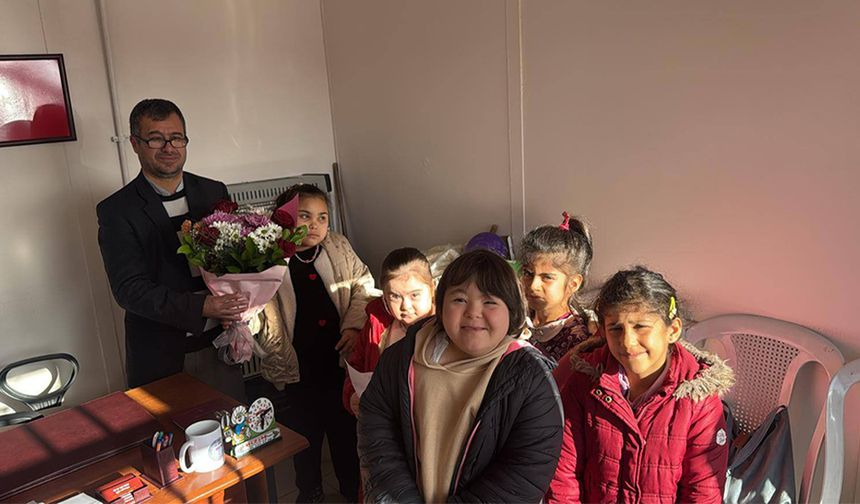 Öğrencilerden Görmeyenleri Koruma Derneği’ne Anlamlı Ziyaret