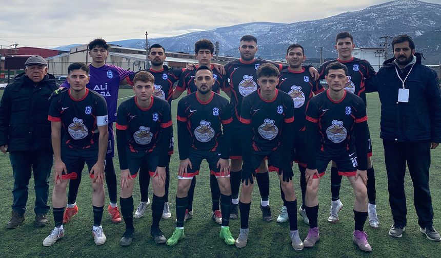 Akşehir Gençlerbirliği Sezona Zirvede Başladı