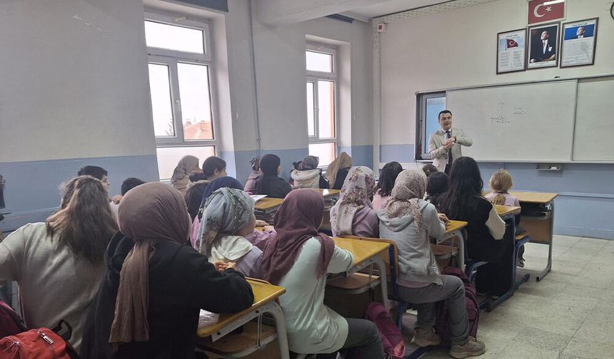 Çakıllar Ortaokulu’nda Ramazan Sohbeti