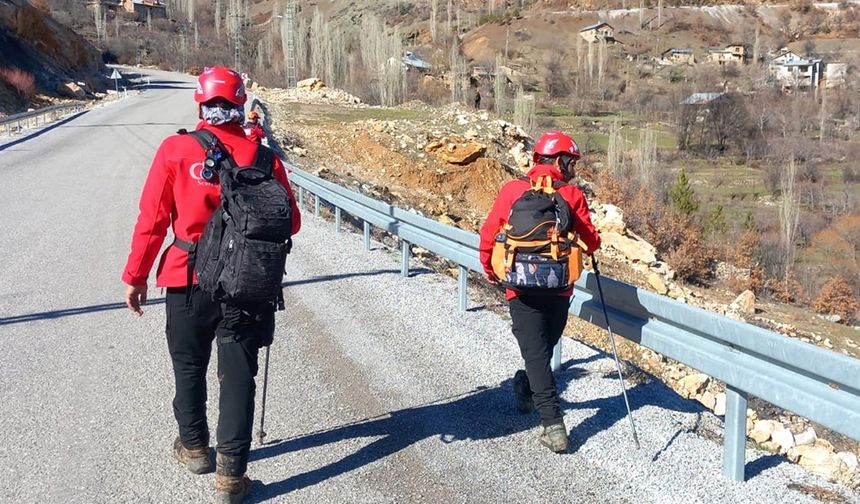 CAN-KURT, Hadim’de Kayıp Alzheimer Hastası İçin Sahada