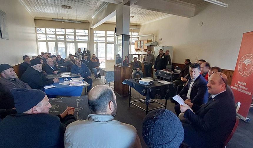 Çakıllar Mahallesi’nde Üreticilere Tarımsal Bilgilendirme Toplantısı