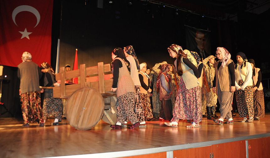 18 Mart Çanakkale Zaferi Coşkusu AKM’de Yaşandı