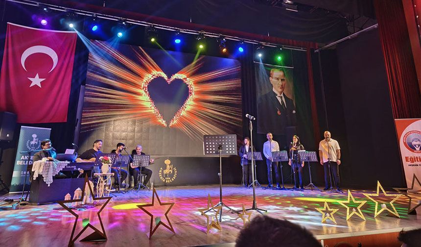 Akşehir’de Şiir ve Müzik Dolu Gece