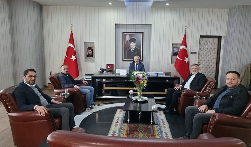 AK Parti’den Kaymakam Yiğit’e Ziyaret