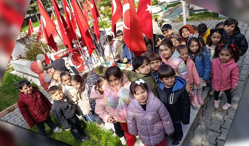 Şehit Aykut Kazar Kabri Başında Anıldı