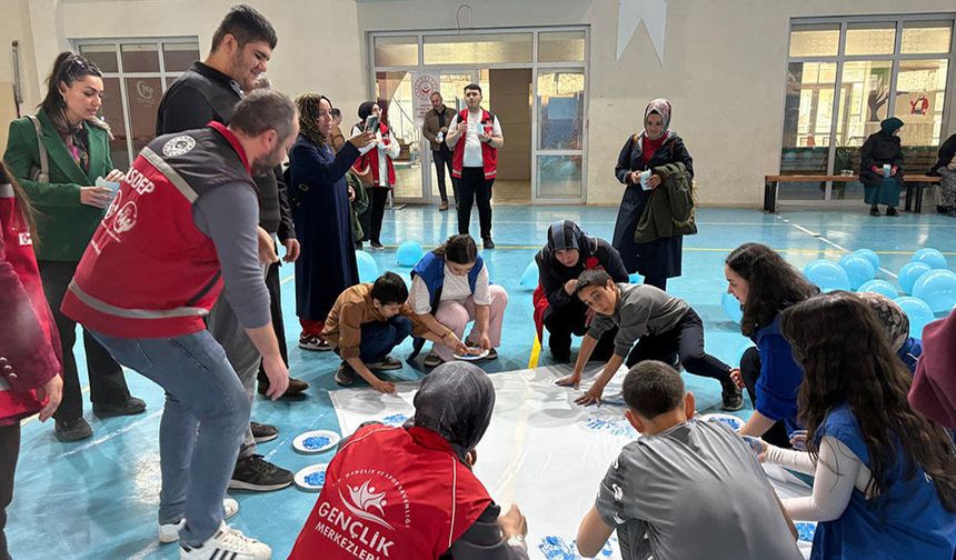 Akşehir’de Otizm Farkındalık Günü Etkinliği Düzenlendi