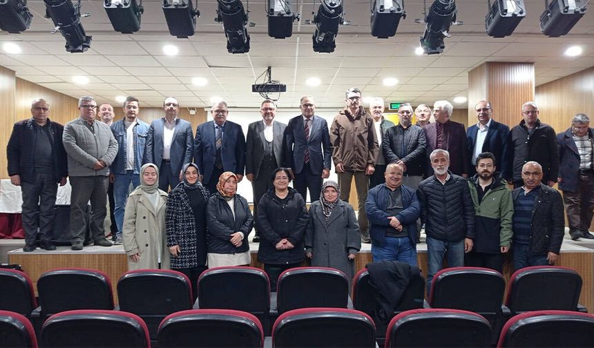 Şehir ve Kültür Akademisi’nde “Şehir, Hayat ve Edebiyat” Konuşuldu