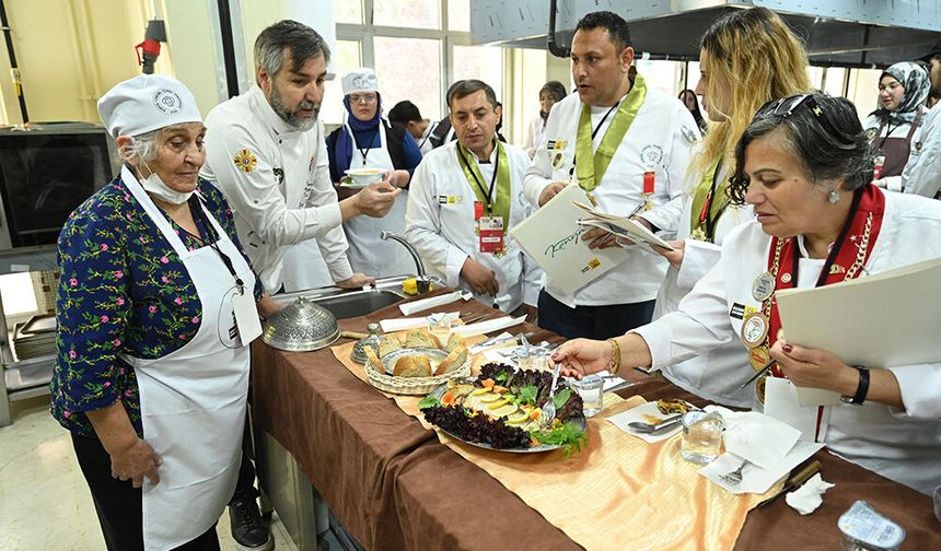Kuşçu’nun Balık Dolması Birinci Oldu