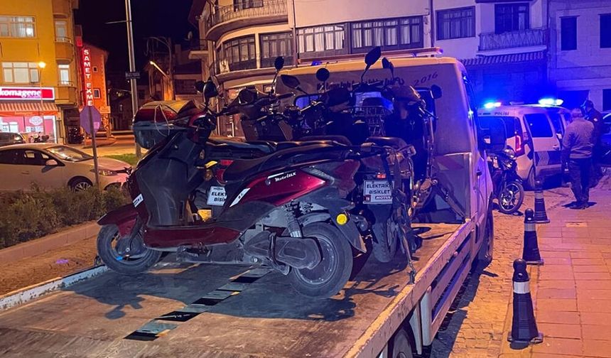 Akşehir’de Motosikletlere Sıkı Trafik Denetimi