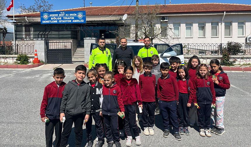 Trafik Haftasında Öğrencilerden Anlamlı Ziyaret