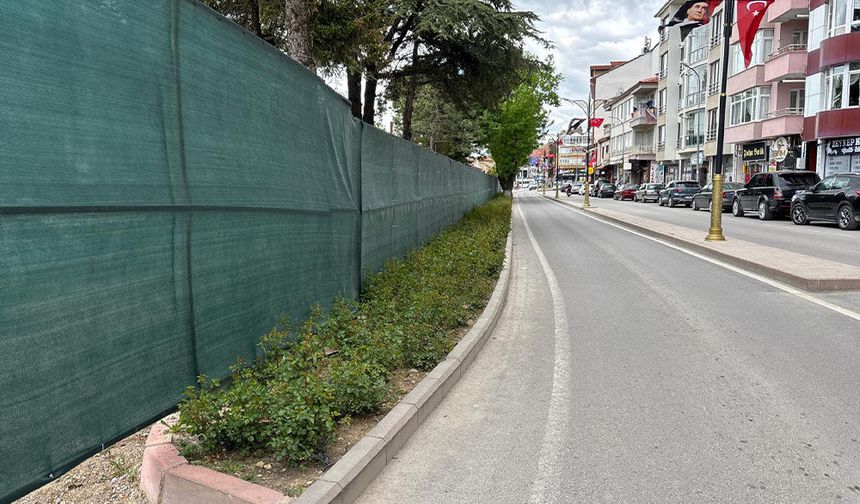 Kaldırımlar Yayaların Güvenli Yaşam Hakkıdır!