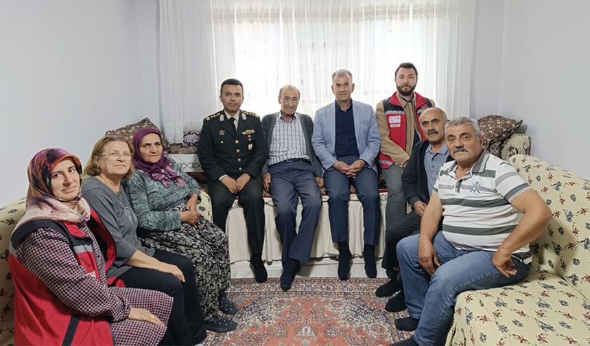 Akşehir’de Şehit Aileleri ve Gaziye Kurban Bayramı Ziyareti