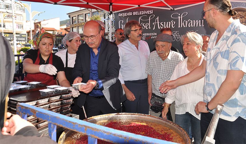 Akşehir Belediyesi'nden Muharrem Ayında Aşure İkramı