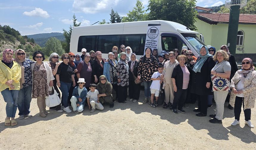 Batı Cephesi Kadınları Derneği'nden Kültür ve Doğa Gezisi
